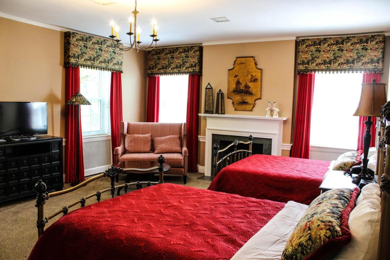 Providence Manor House Bed & Breakfast * Clemmons