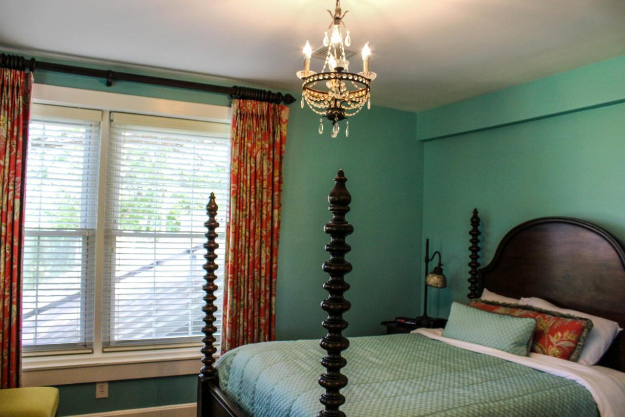 Bed & Breakfast Providence Manor House Bed & Breakfast *