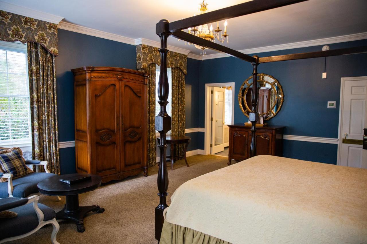 Providence Manor House Bed & Breakfast Clemmons