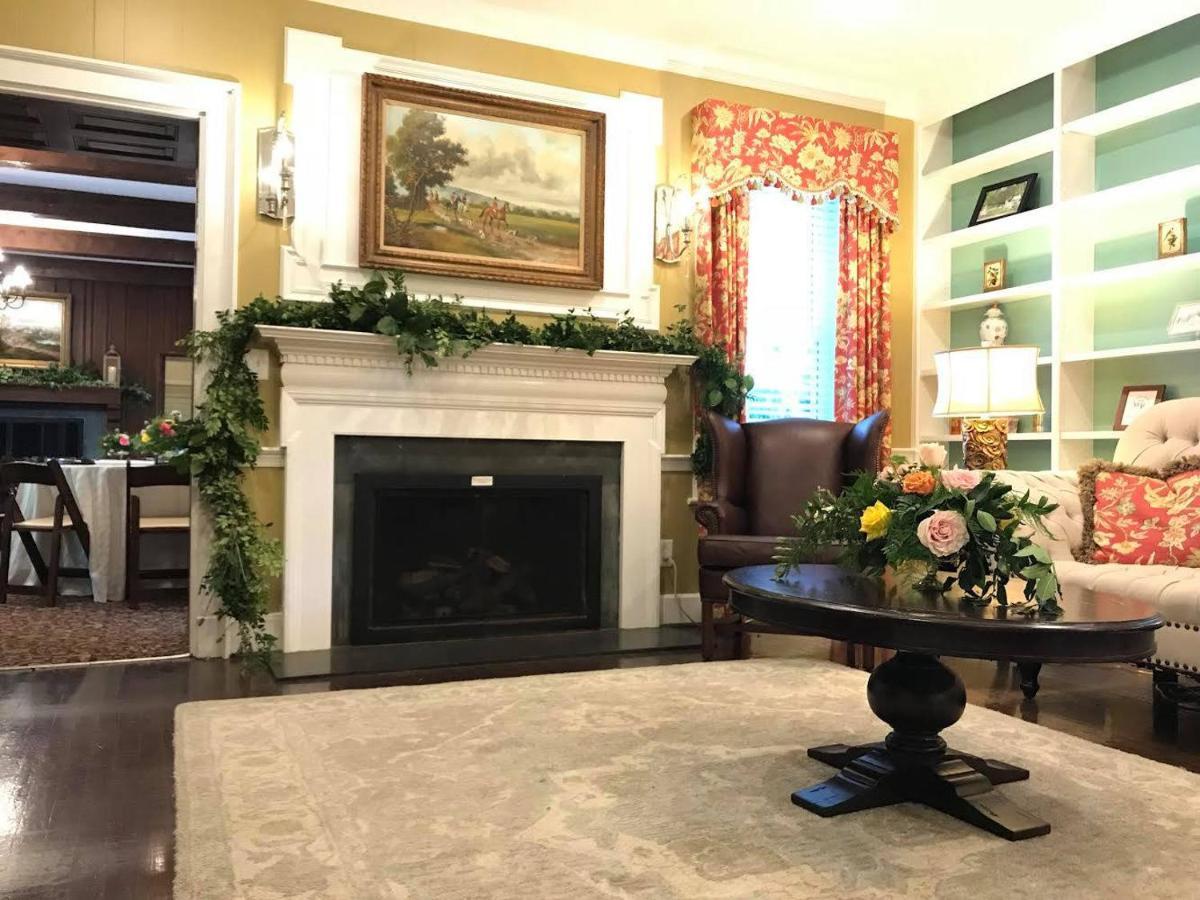 Providence Manor House Bed & Breakfast